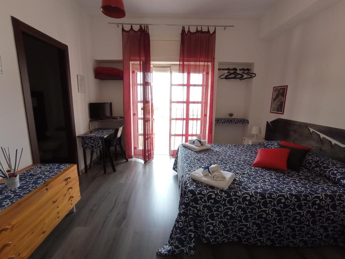 Idria B&B Barcellona-Pozzo di Gotto Exteriér fotografie