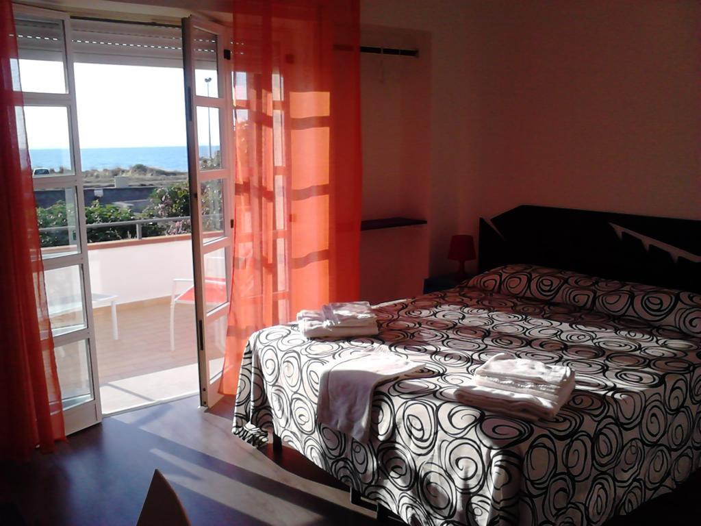 Idria B&B Barcellona-Pozzo di Gotto Exteriér fotografie